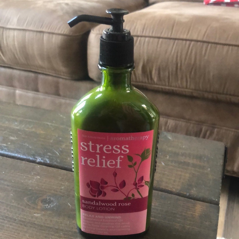Sandalwood Rose